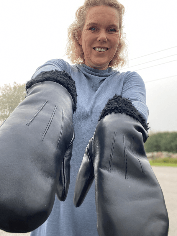 Matera Votter, Skinn, Black