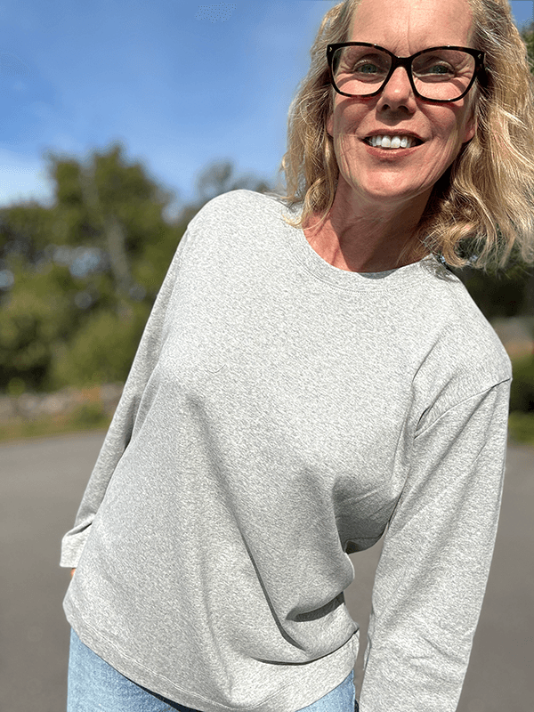 4324-1 Genser Relaxed LS u/logo, Dawn Grey Melange, Bomull