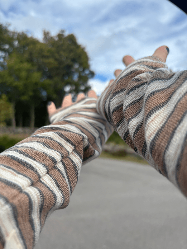 1014 Pulser, Light Camel / Asphalt / Raw White, Merino