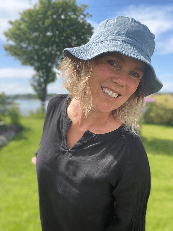 12029 Kjole, Black, Lin Tynn