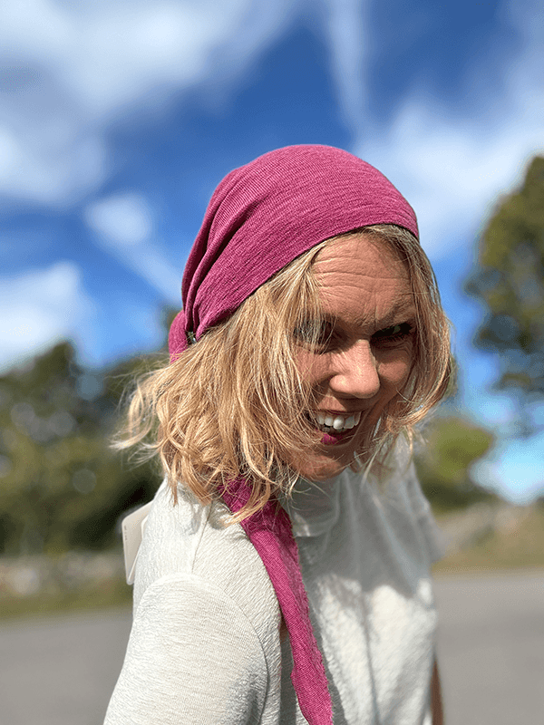 1055 Knit Kerchief TriangelSkjerf (M), Camelia Melange, Merino