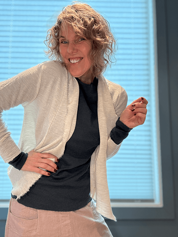 8013 Cardigan Kort, Pearl Grey Melange, Merino