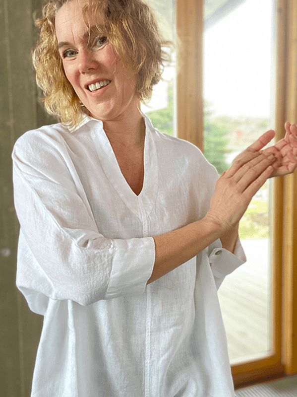 12026 StorSkjorte, White, Lin Tynn